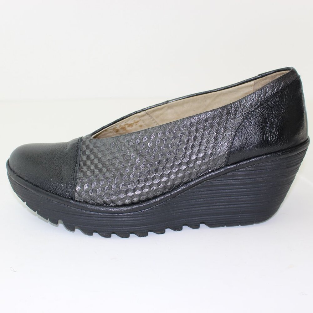 Fly London Textured Leather Wedge Slip On Shoes (10 US)
